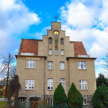 Albergue Domus Mariae Gietrzwałd Exterior foto